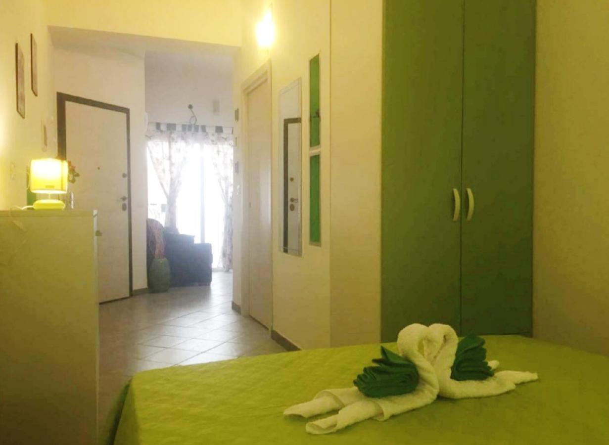 Case Vacanza Da Marco&Mary Giardini Naxos Ngoại thất bức ảnh